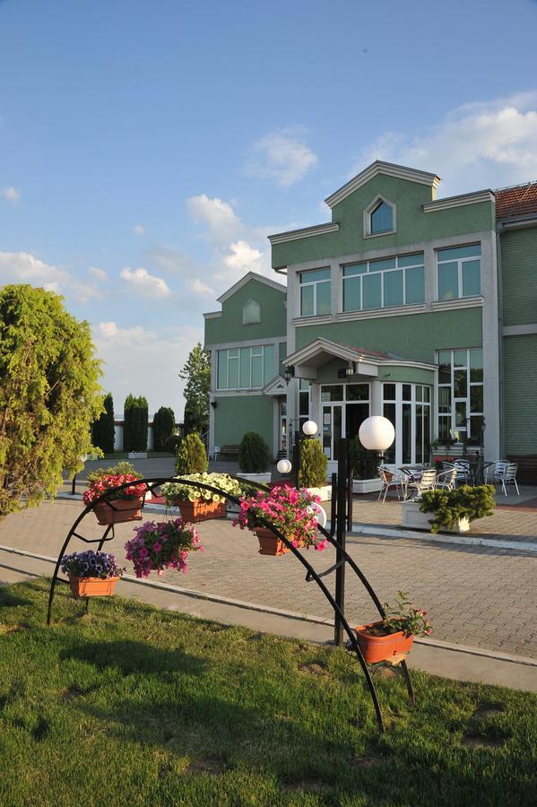 Hotel Zeleni Vir Nis Exterior photo