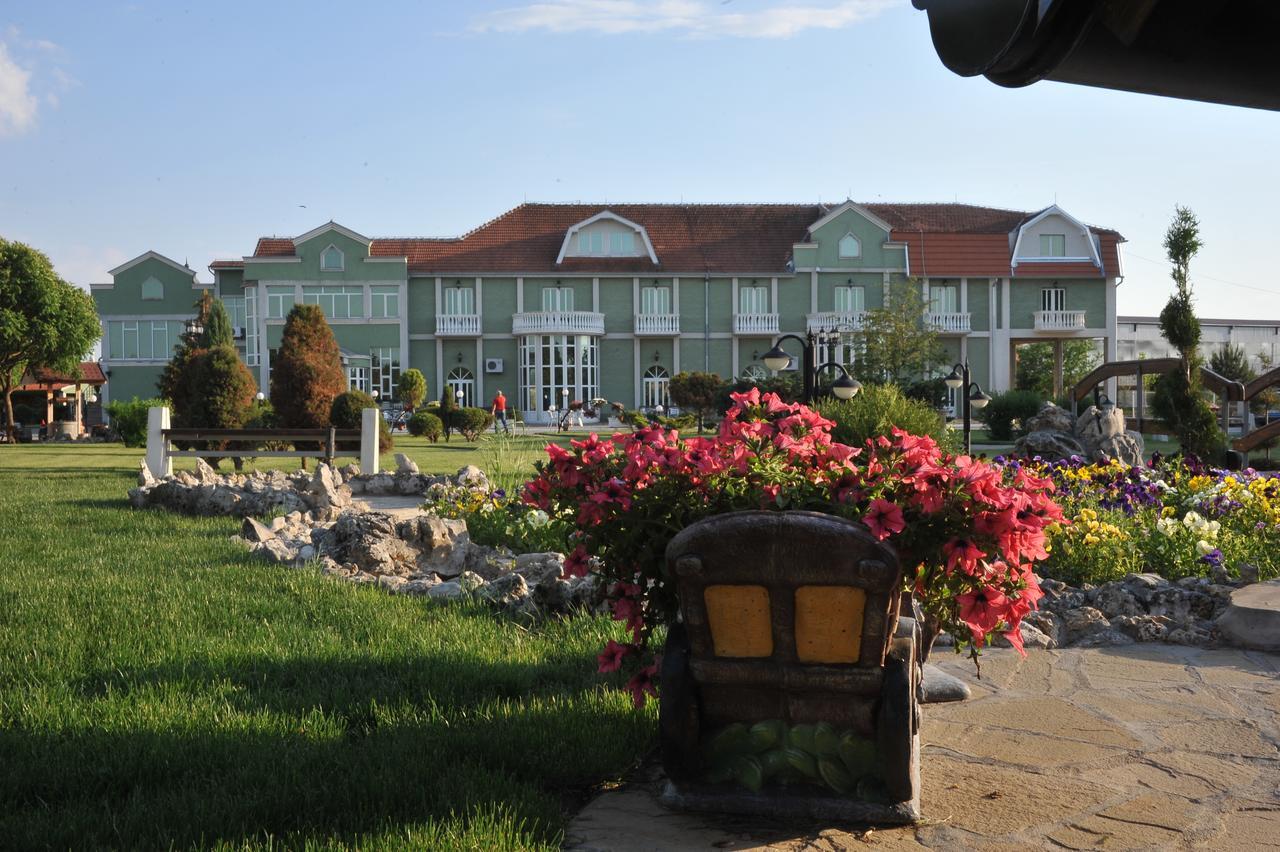 Hotel Zeleni Vir Nis Exterior photo